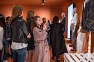 Collection presentation – Fashion from the MoMu Collection