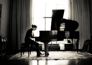 Eke Simons – piano at Grote Kerk Cultureel Emmen, Emmen